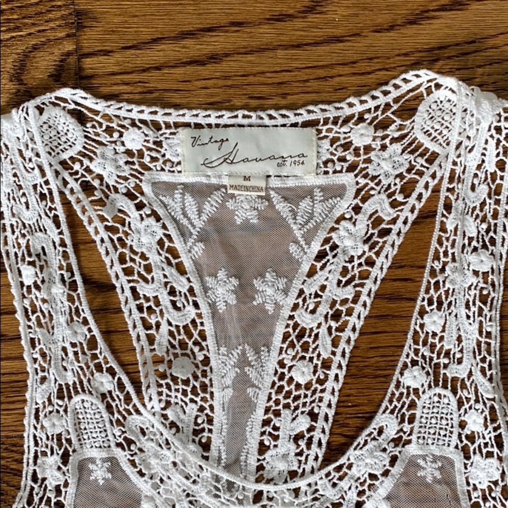 Pool/beach top - Picture 2 of 4